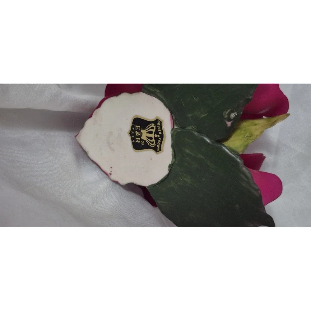 Handcrafted 💐 description